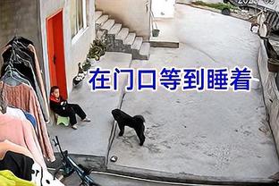 新疆男篮翻译晒球队宣传照花絮 赵睿首次穿上新疆男篮球衣